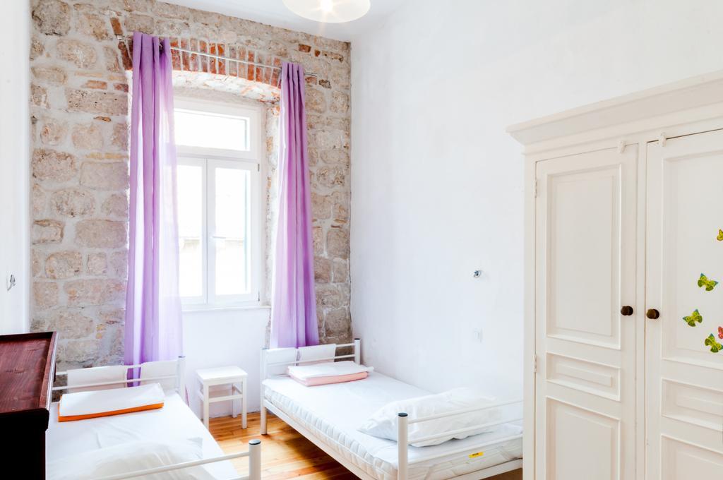 Old Town Hostel دوبروفينك المظهر الخارجي الصورة