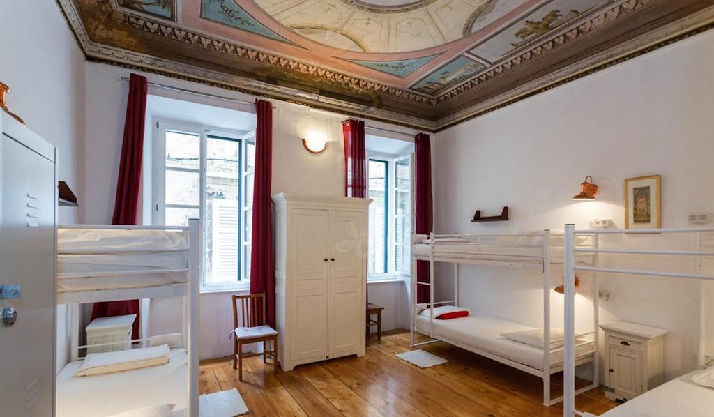 Old Town Hostel دوبروفينك المظهر الخارجي الصورة